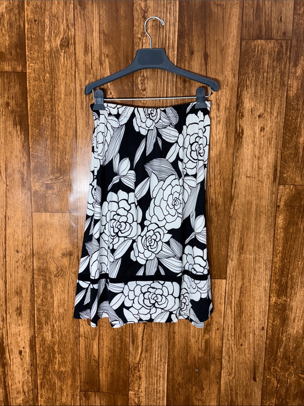 Ronni Nicole Black and White Floral A-Line Skirt